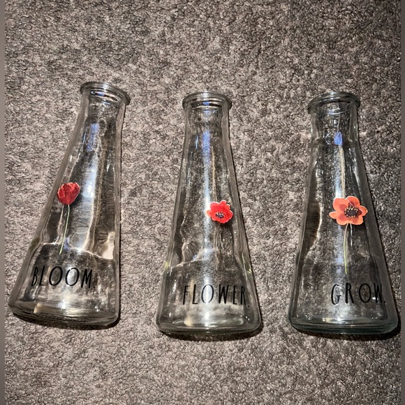 Mini Flower Vases (Bloom•Flower•Grow) 3 for price of 1 - Picture 6 of 7